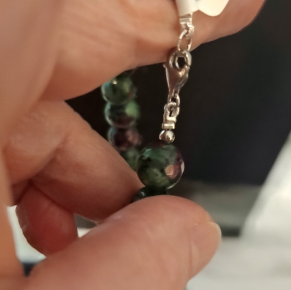🌹Ruby Zoisite Beaded Necklace - Picture 4 of 5